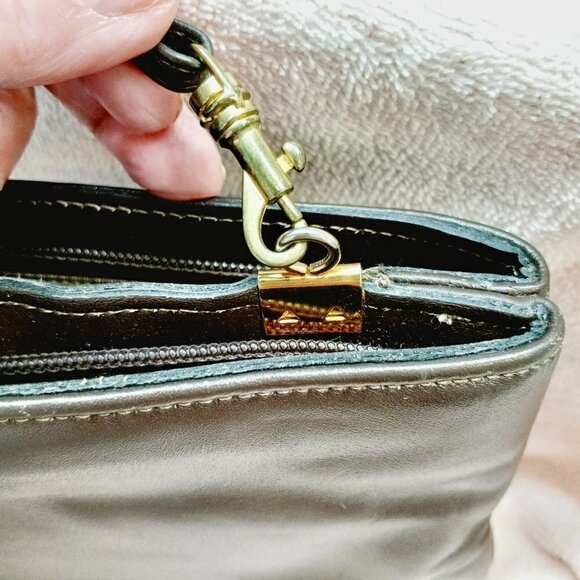 ETIENNE Aigner Purse Clutch Crossbody Genuine Dark Brown Leather.2 ZipTop Open - Picture 9 of 13